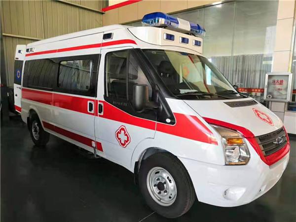 古蔺县福特V362救护车